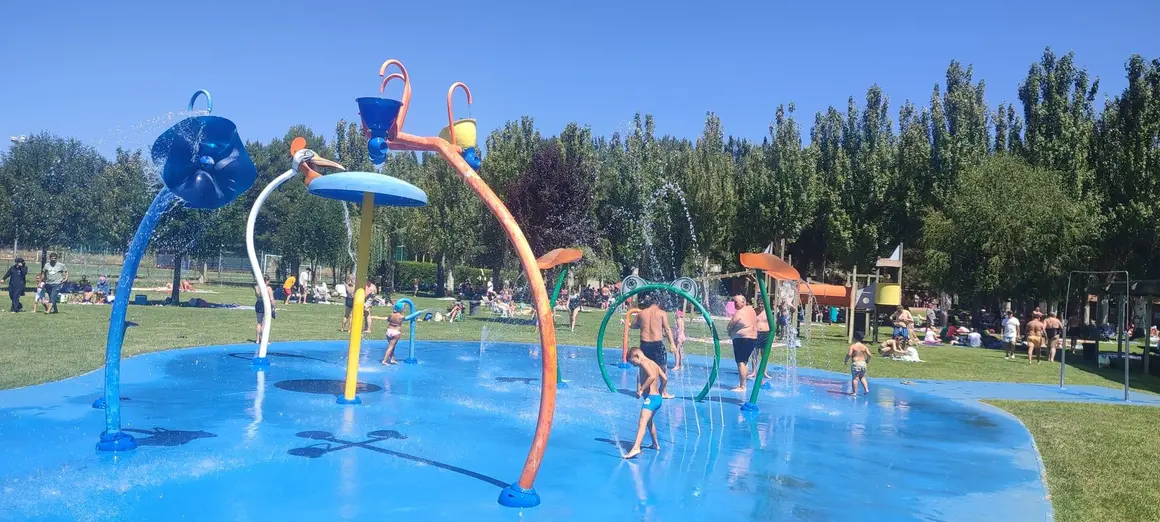 Piscinas Valencia de Don Juan 1 8