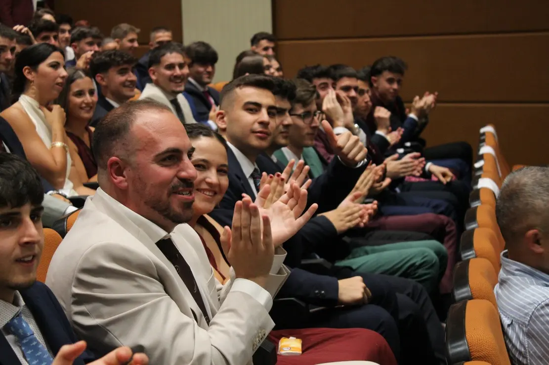 ULE educadores físicos deportivos 8