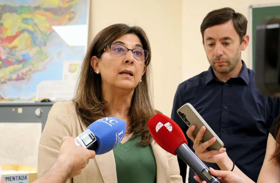 Un innovador cajón de arena interactivo convierte al alumnado en modelador del territorio y sitúa al grado de Geografía y Ordenación del Territorio de la Universidad de León a la vanguardia tecnológica en Castilla y León.