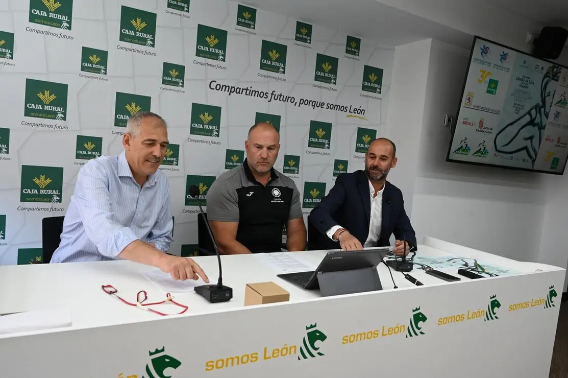 El Club Deportivo Sprint Atletismo de León y Caja Rural presentan el campeonato de Castilla y León absoluto de atletismo