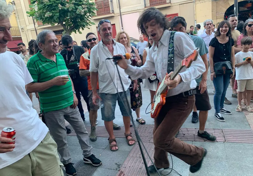 Lexploitation convierte Puerta Castillo en el corazón underground de las fiestas. La quinta edición de Lex Dance! reunió a cientos de personas en una jornada vibrante que consagró el evento como uno de los grandes atractivos culturales del verano leonés. Fotos: A.F. Reca