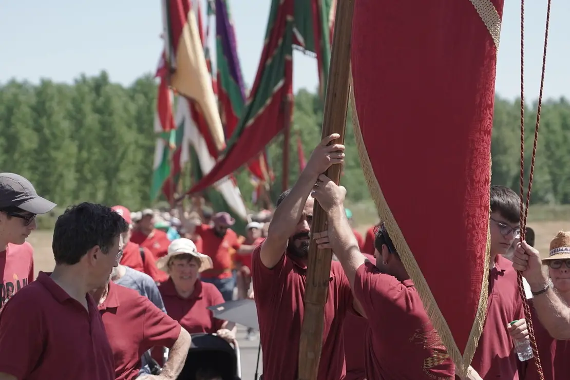 Celebración de la II Concentración de Pendones de Oteruelo de la Valduerna.