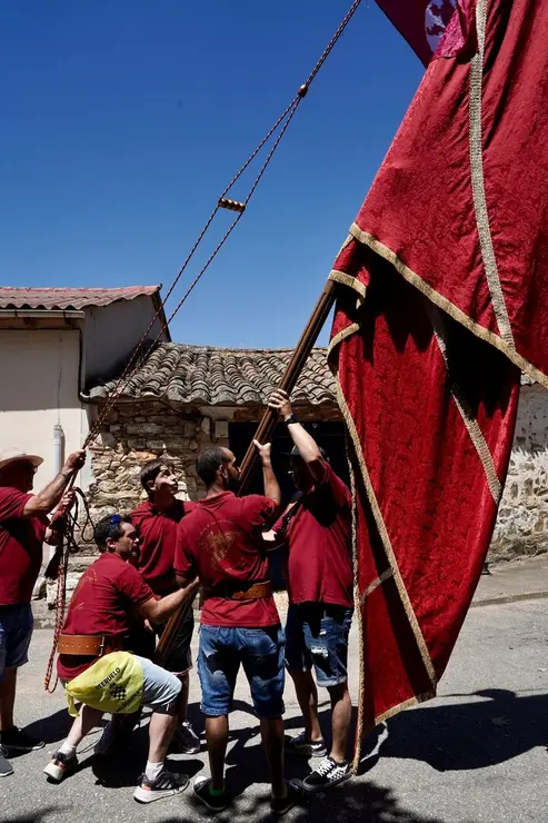 Celebración de la II Concentración de Pendones de Oteruelo de la Valduerna