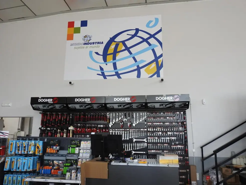 Los mejores suministros industriales, artículos de ferretería, maquinaria y materiales industriales al mejor precio y con las mejores ofertas llegan a León de la mano de Mundo Industria. Mundo Industria (Alto del Portillo, kilómetro 320,5; nave 2, 24227; Valdelafuente, León).