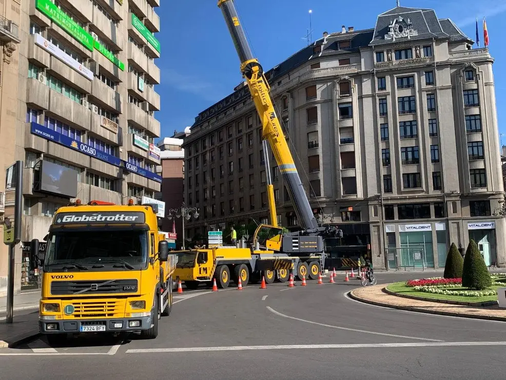La gran publicidad que corona el Complejo Santo Domingo cambia para actualizarse este domingo.