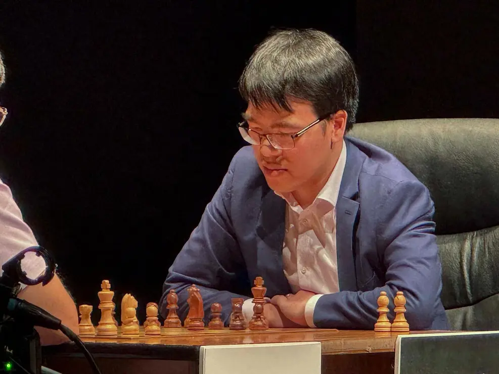Lê Quang Liêm vence al pentacampeón mundial Anand y se proclama campeón del XXXVIII Magistral de Ajedrez de León. Foto: Luque