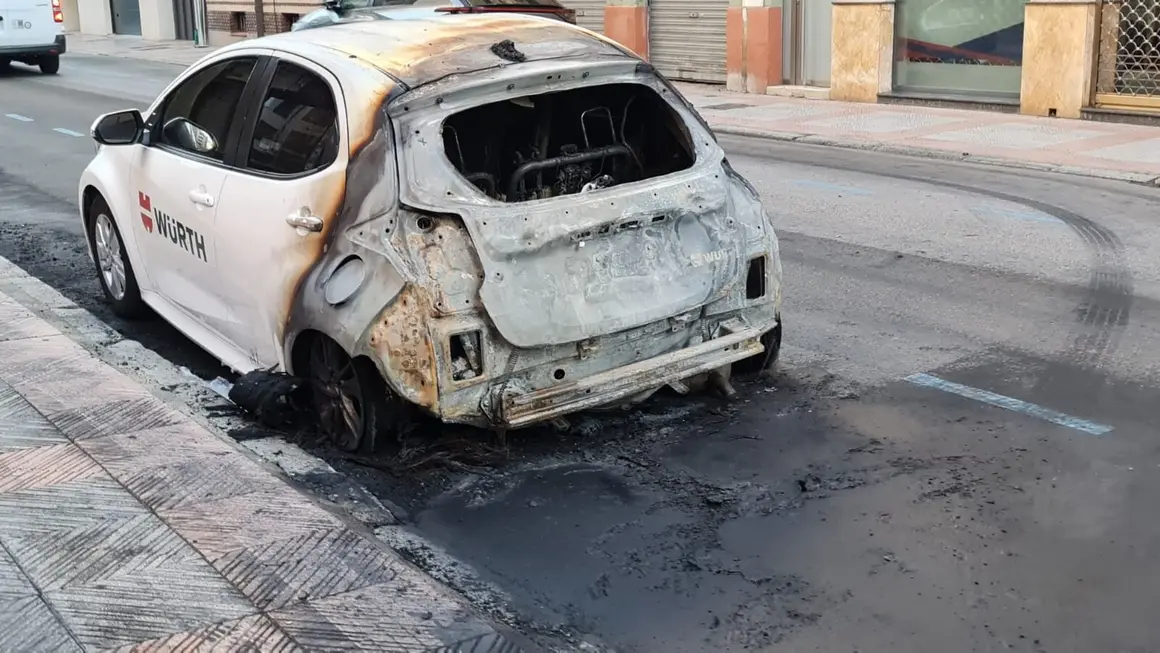 Incendio coche 18