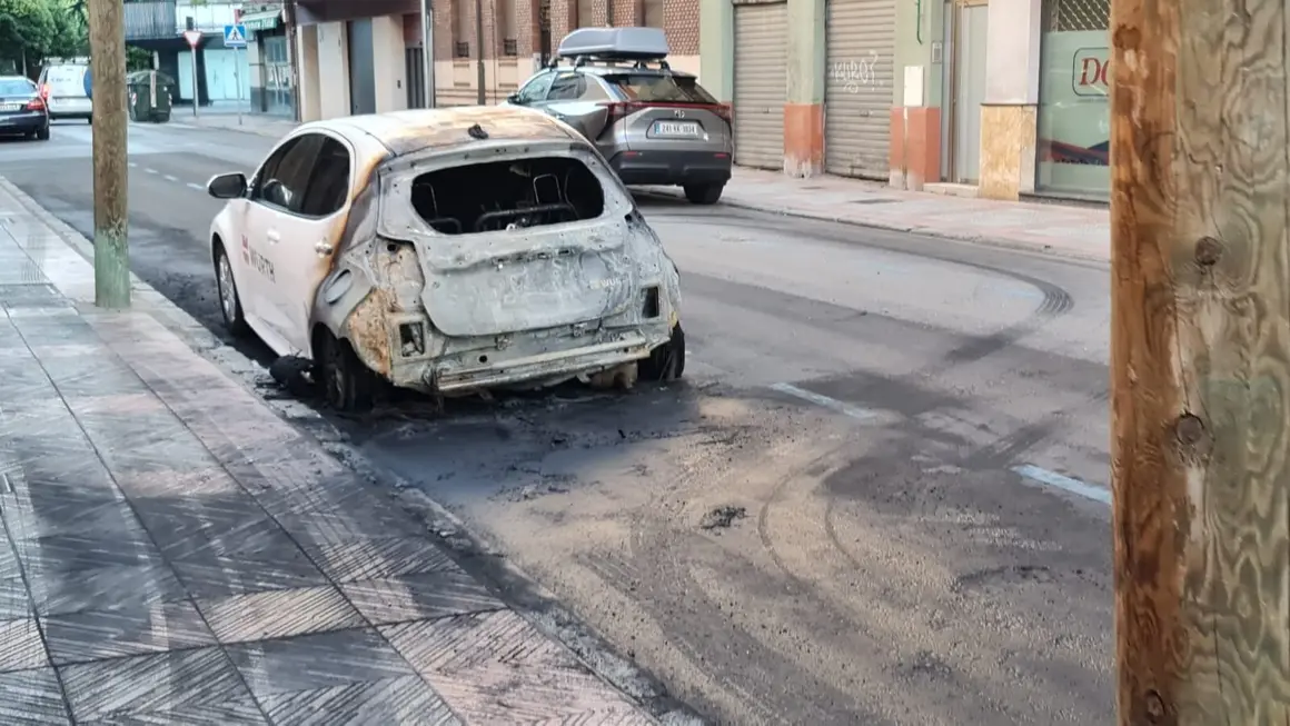 Incendio coche 120