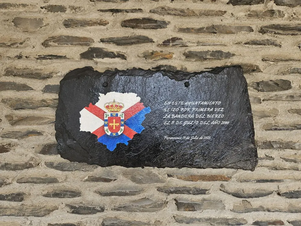 Bandera Bierzo15