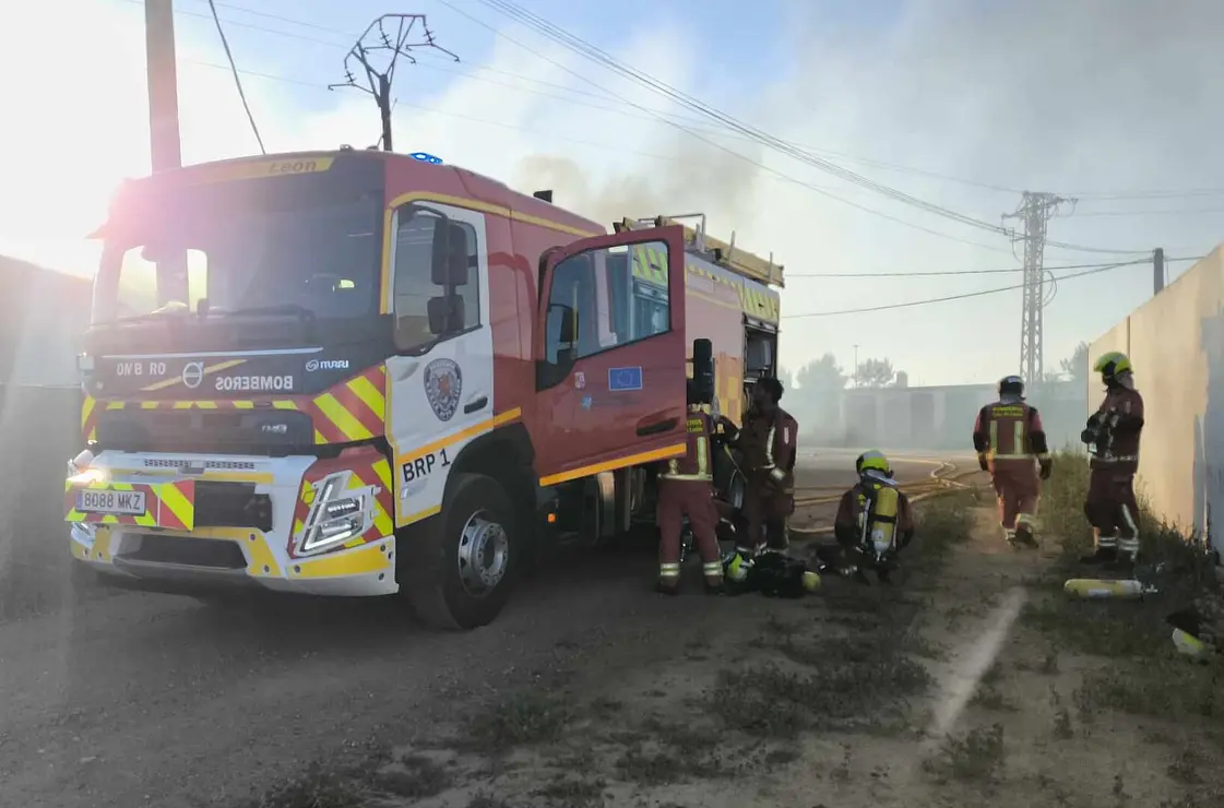 Incendio Bomberos 16
