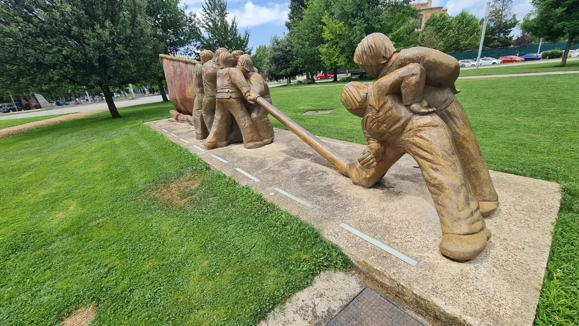 Monumentos pendones leoneses (9)