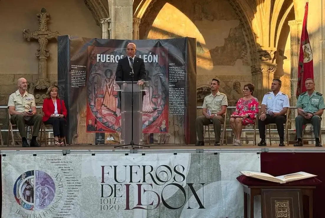 Fuero (5)