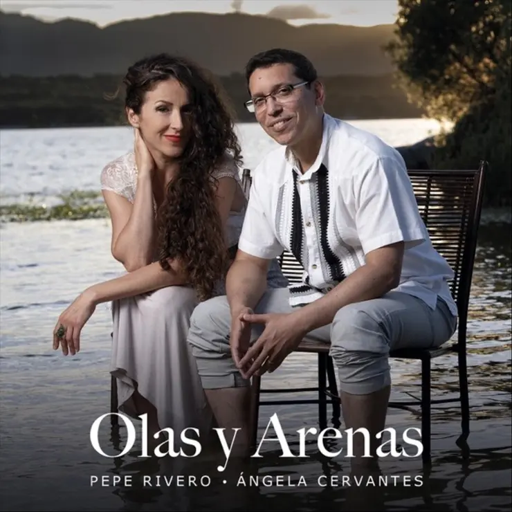 Olas y arena