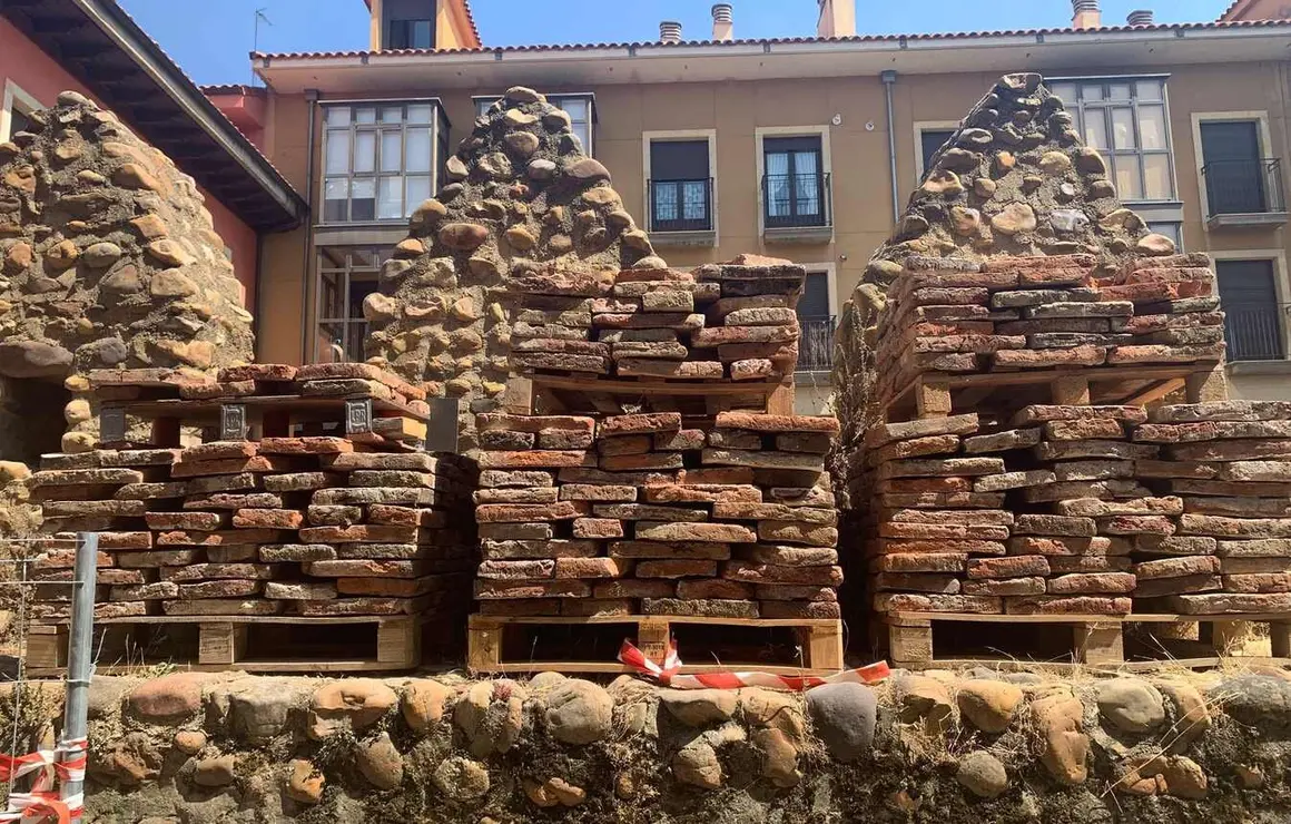El tramo más deteriorado del recinto amurallado, entre Prado de los Judíos y Caño Riaño, recupera su dignidad histórica tras años en la Lista Roja de Hispania Nostra.