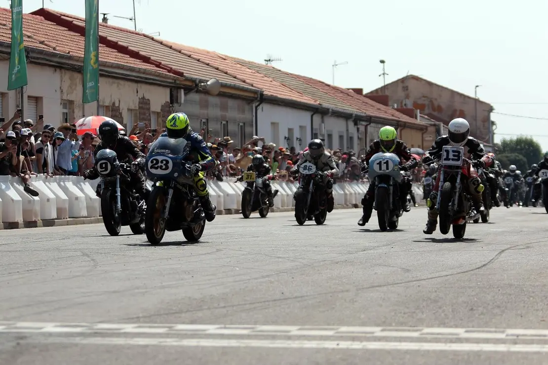 Motociclismo en La Bañeza (2)