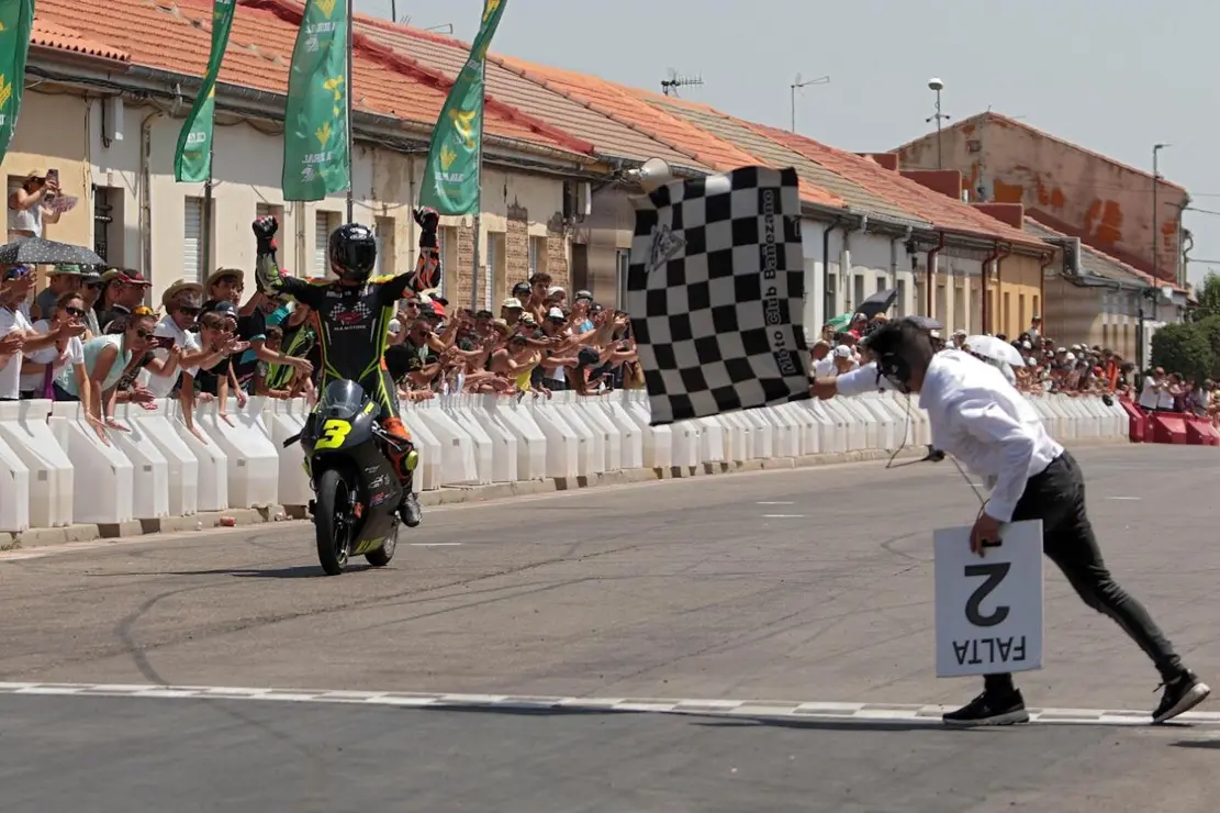 Motociclismo en La Bañeza (13)