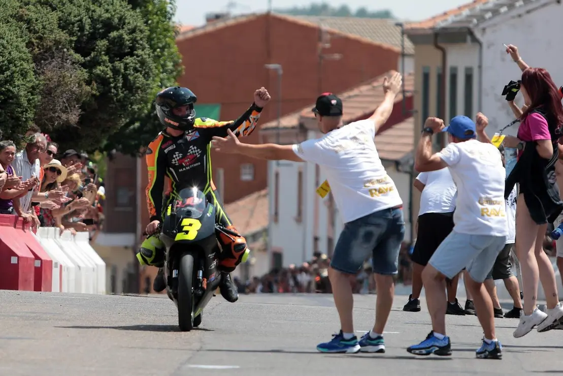 Motociclismo en La Bañeza (14)
