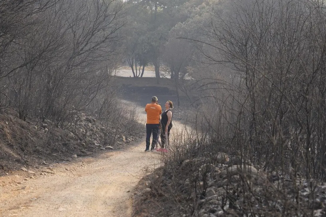 Desalojados incendio Las Médulas (3)