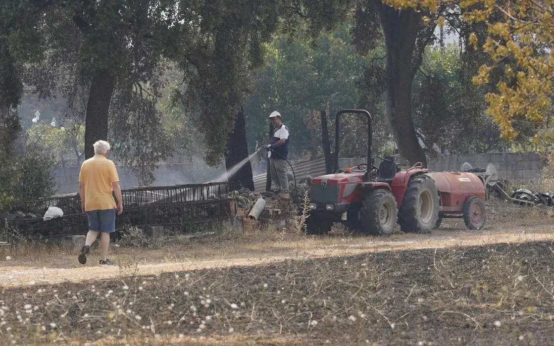 Desalojados incendio Las Médulas (19)