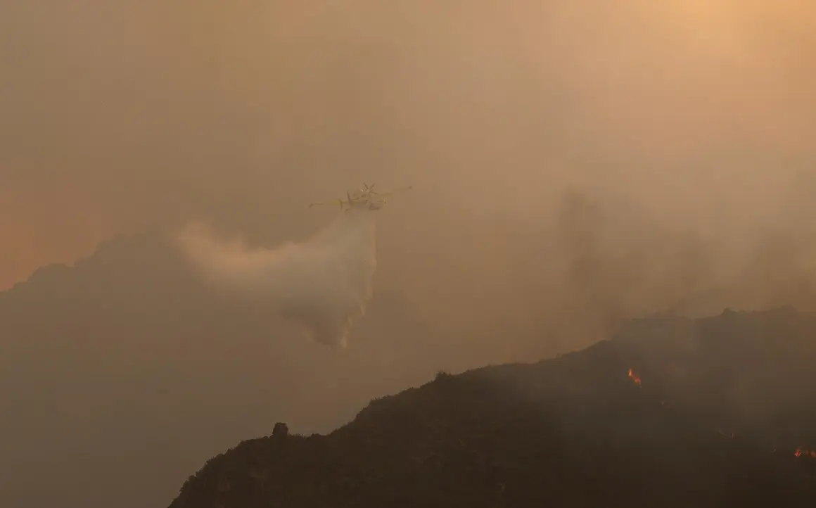 Incendio en la localidad de Paradiña (6)