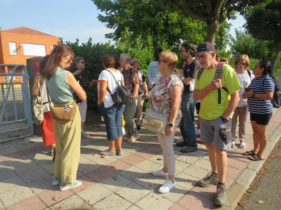 Un paseo por Armunia: el barrio que domina el arte de la convivencia en paz