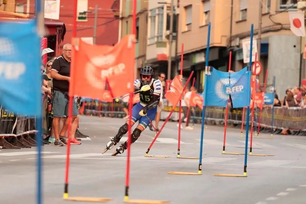 Primera jornada de la IX Xamascada Valle de Laciana Campeonatos de Europa Alpino en Línea que se celebra en Villablino.