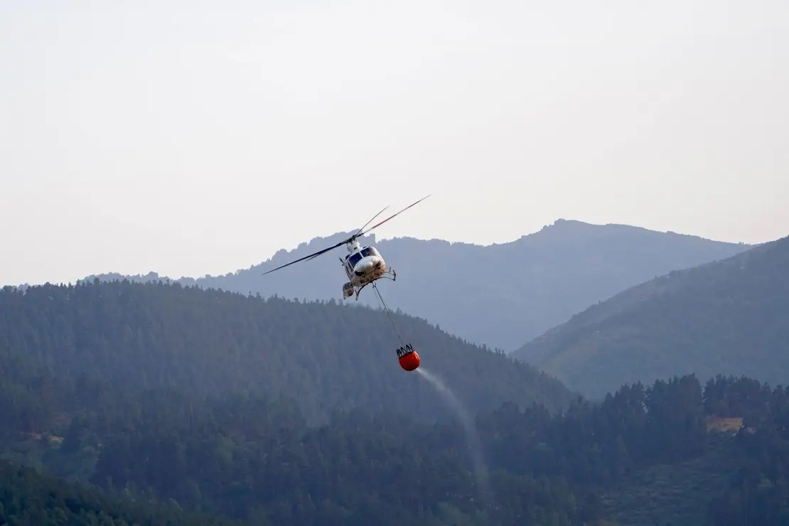 Imágenes de los incendios en Fasgar y Boca de Huérgano. Fotografías de Peio García y Mirian Chacón (8)