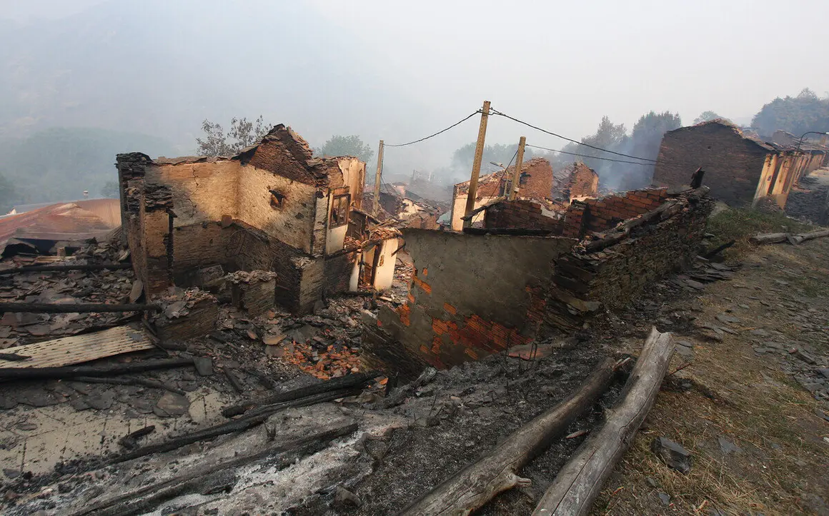 El pueblo de Lusio (León), arrasado por el fuego