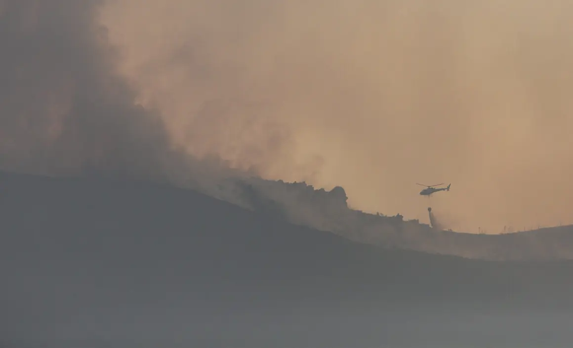 Incendio en Colinas del Campo de Martín Moro Toledano perteneciente al municipio de Igüeña (León)