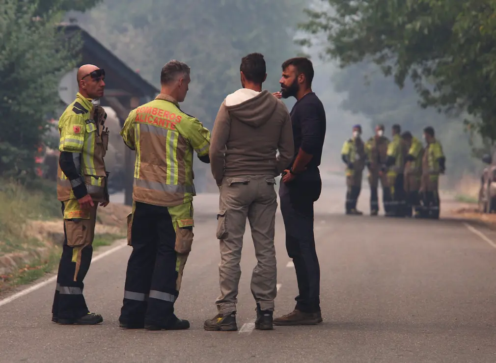 Incendio en Colinas del Campo de Martín Moro Toledano perteneciente al municipio de Igüeña (León)