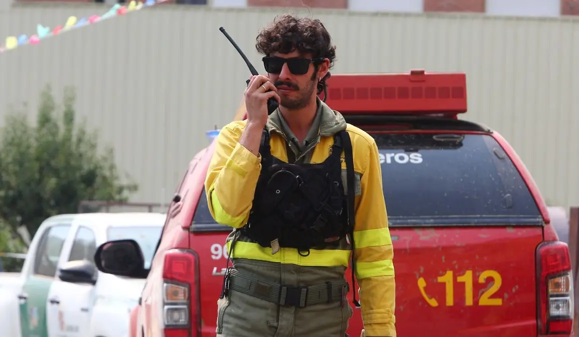 Incendio en Colinas del Campo de Martín Moro Toledano perteneciente al municipio de Igüeña (León)
