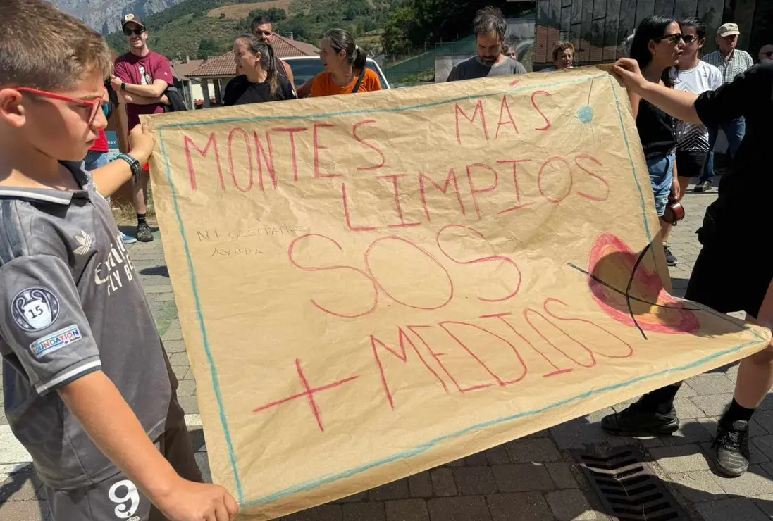 Vecinos del Valle de Valdeón (León) denuncian las “abusivas restricciones de la Junta” por los incendios