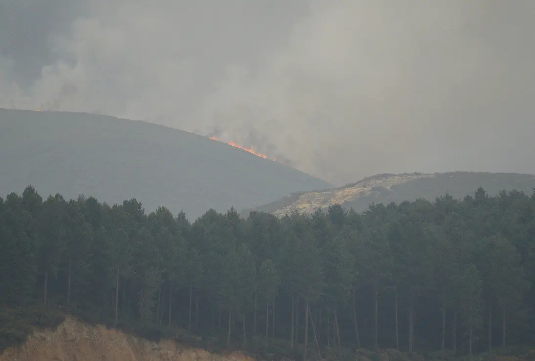 Incendio en Anllares del Sil (León)