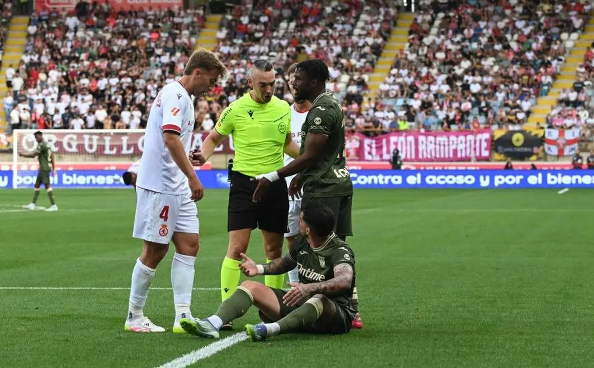 Cultural Leonesa (18)