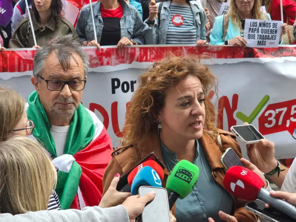 Concentración ante la Fele (5)