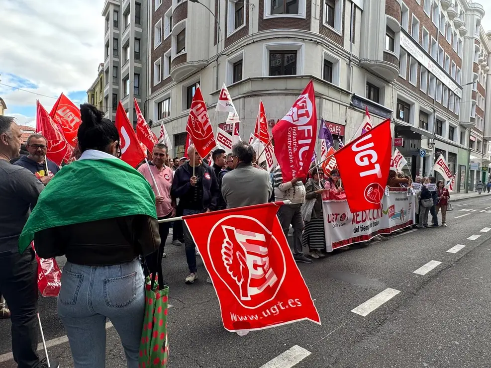 Concentración ante la Fele (19)