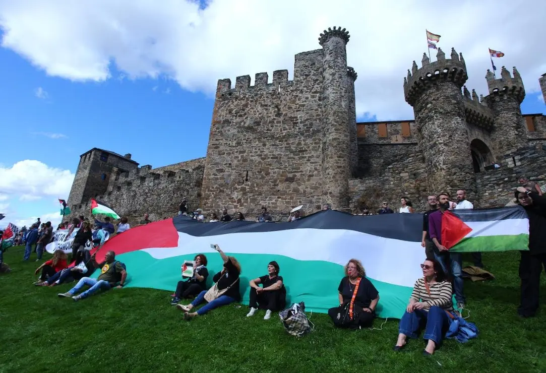 Protesta Vuelta a España (13)
