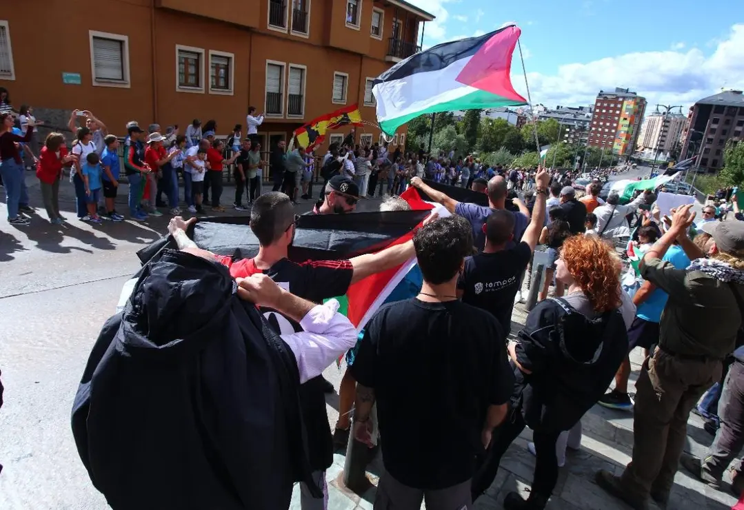 Protesta Vuelta a España (23)