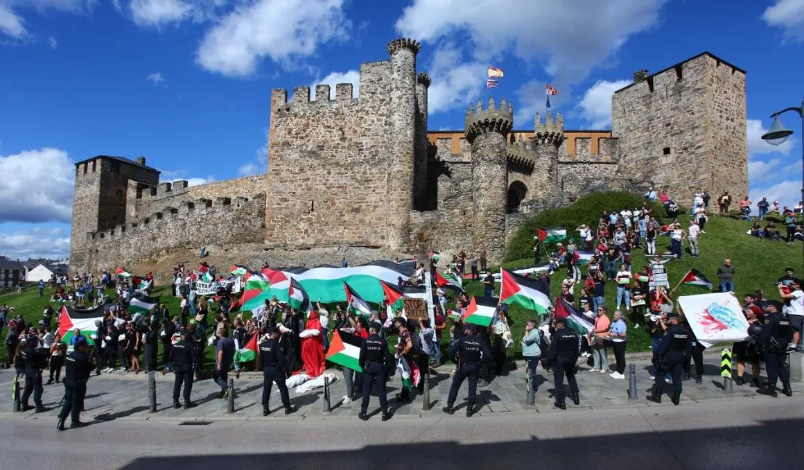 Protesta Vuelta a España (31)