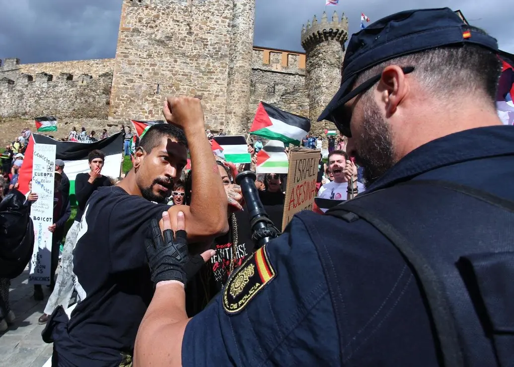 Protesta Vuelta a España (37)