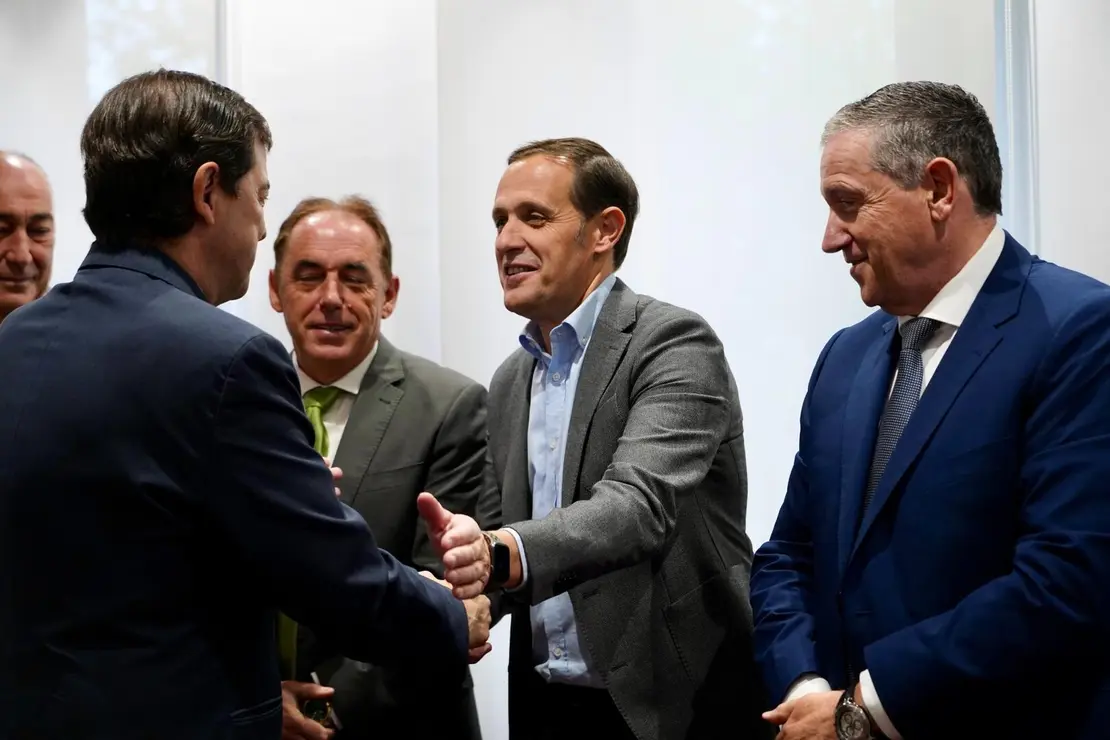 Diputaciones y Junta (6)