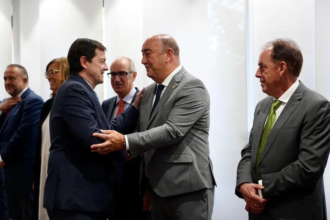 Diputaciones y Junta (10)