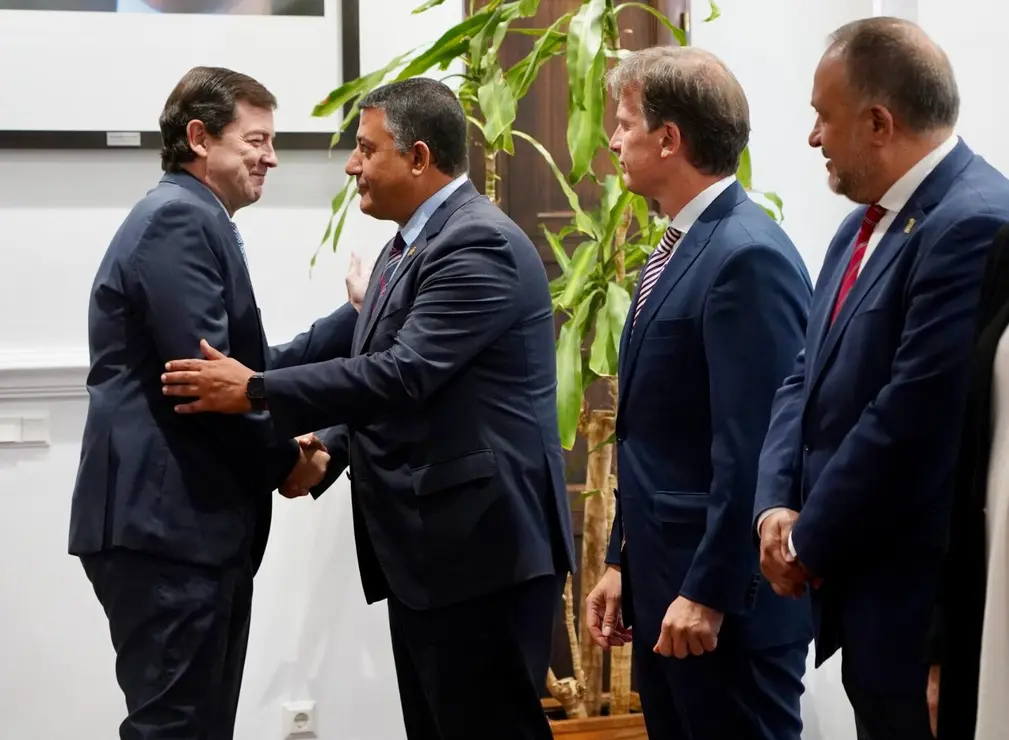Diputaciones y Junta (18)