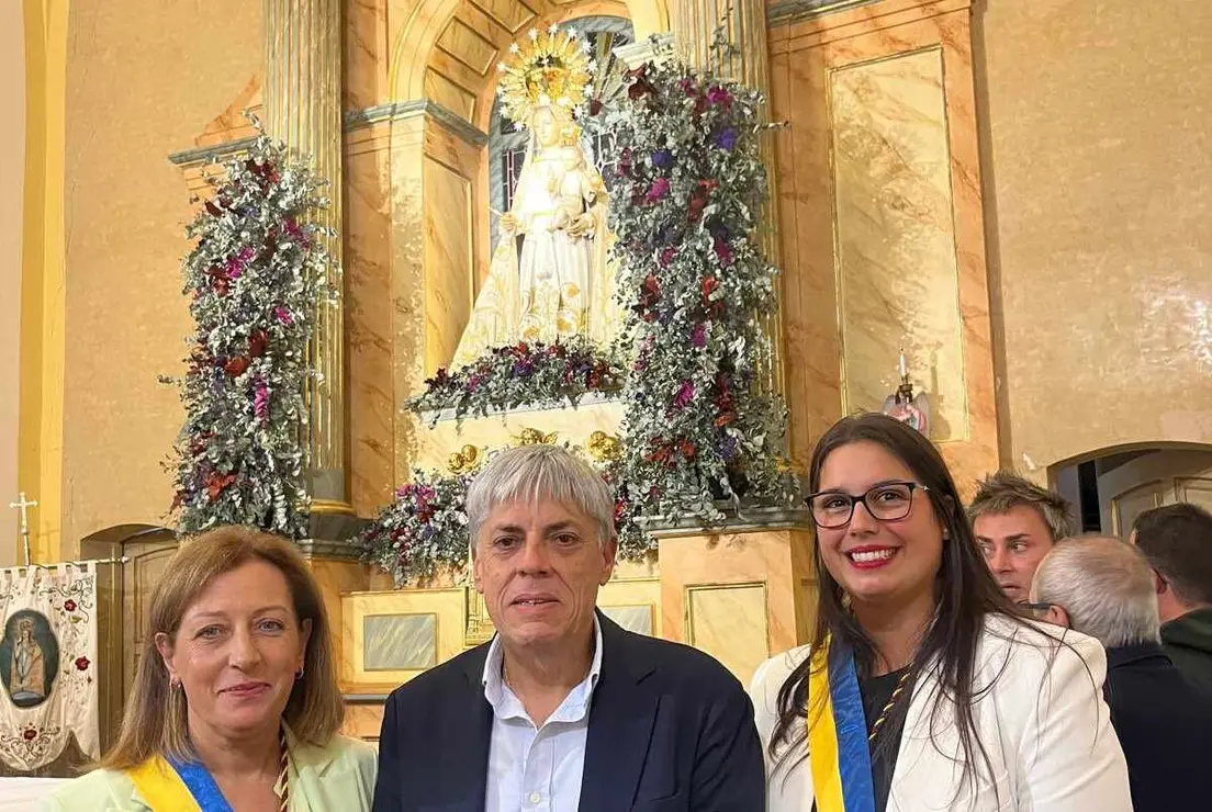 Manilla (3)