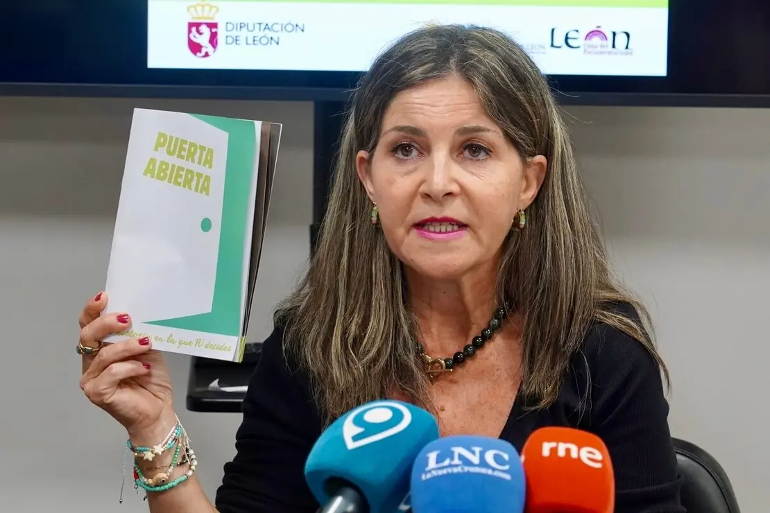 El Teléfono de la Esperanza de León presenta una campaña de prevención del suicidio, la programación formativa de la entidad y próximas actividades.