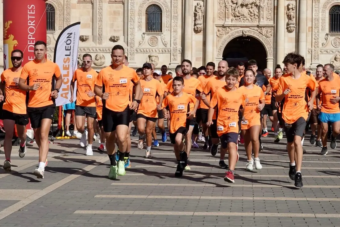 Carrera solidaria ‘Corre por la Vida’, organizada por la Asociación Leonesa con las Enfermedades de la Sangre, Alcles