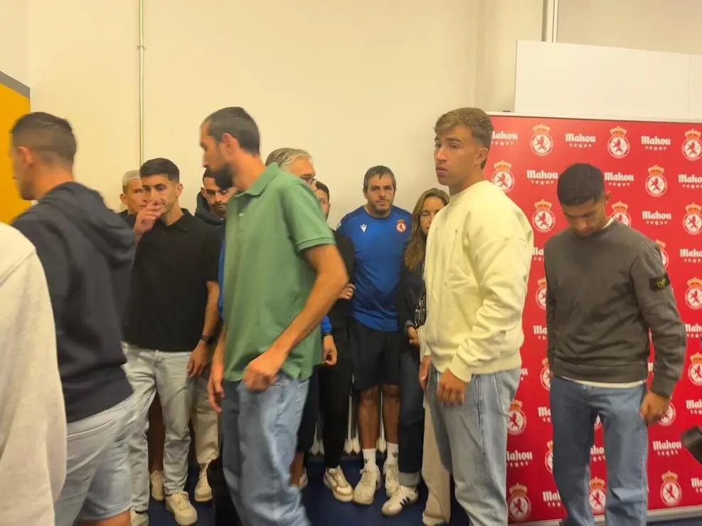 Rueda de prensa Llona (7)