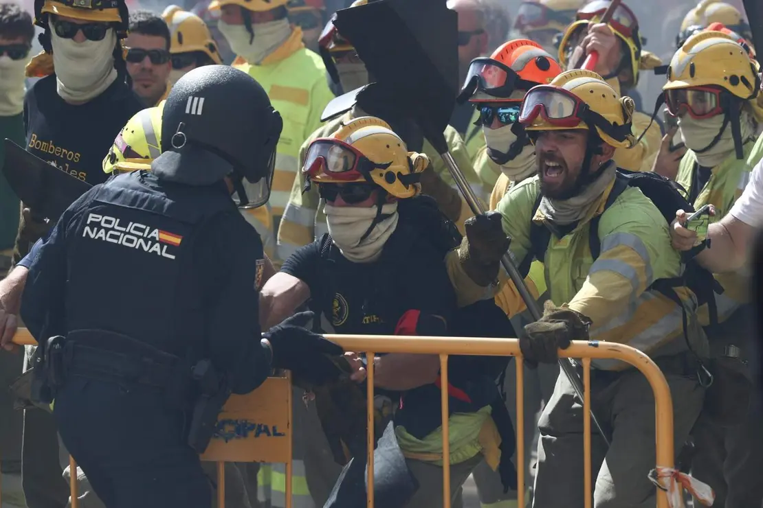 mani bomberos cortes (39)