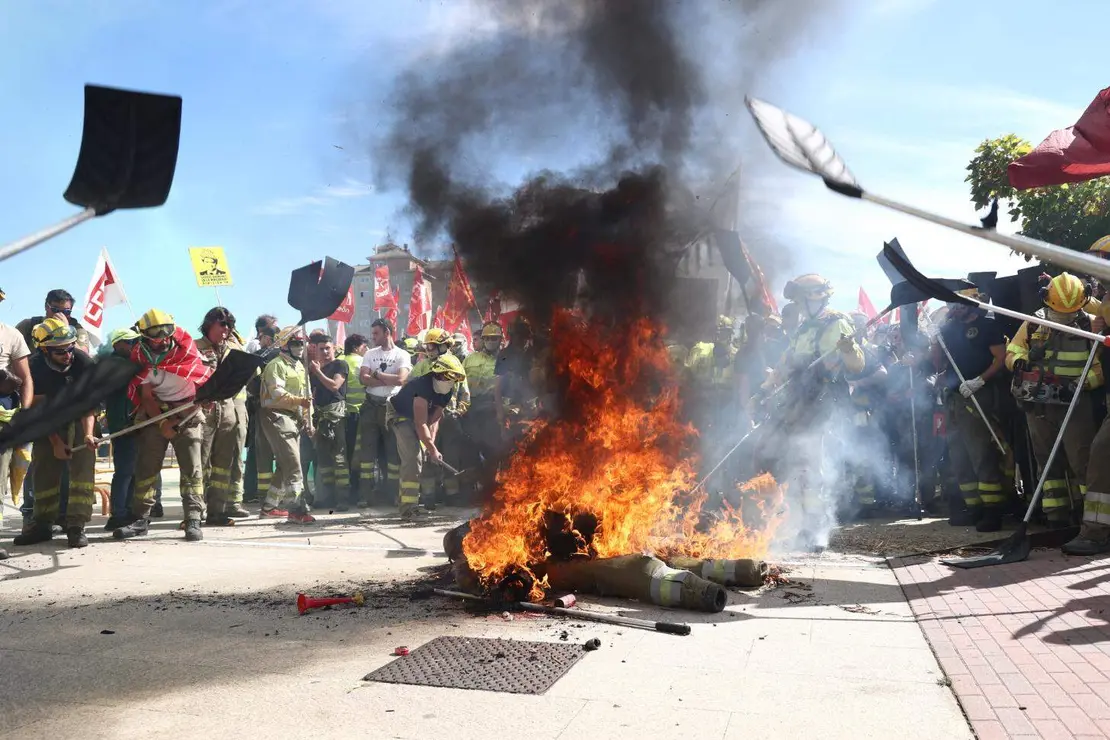 mani bomberos cortes (22)