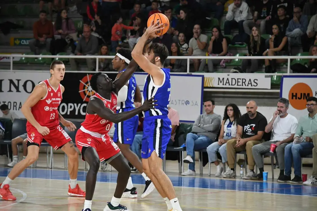 Derbi baloncesto (6)